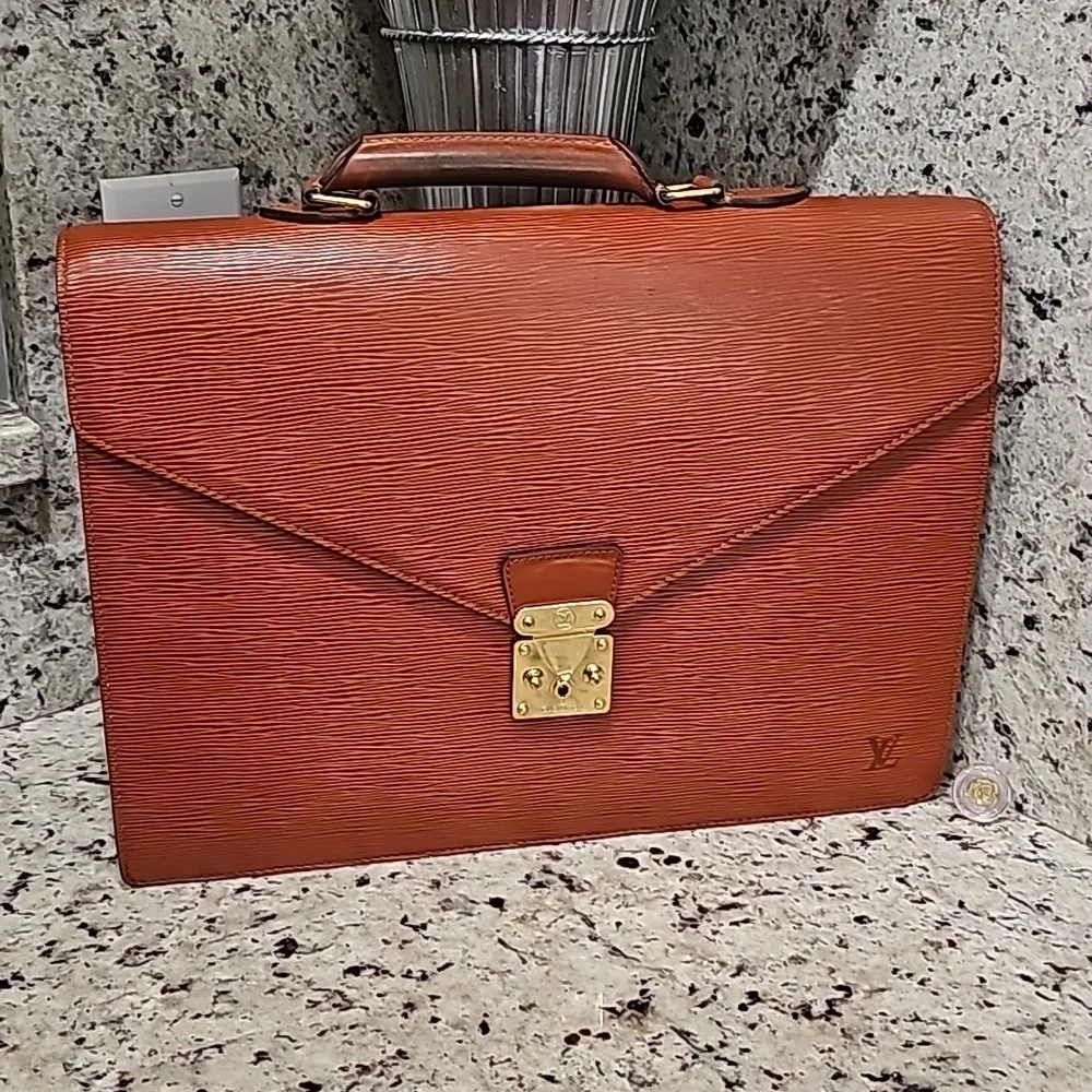 Louis Vuitton brown Epi leather briefcase 16x11x4 inches
